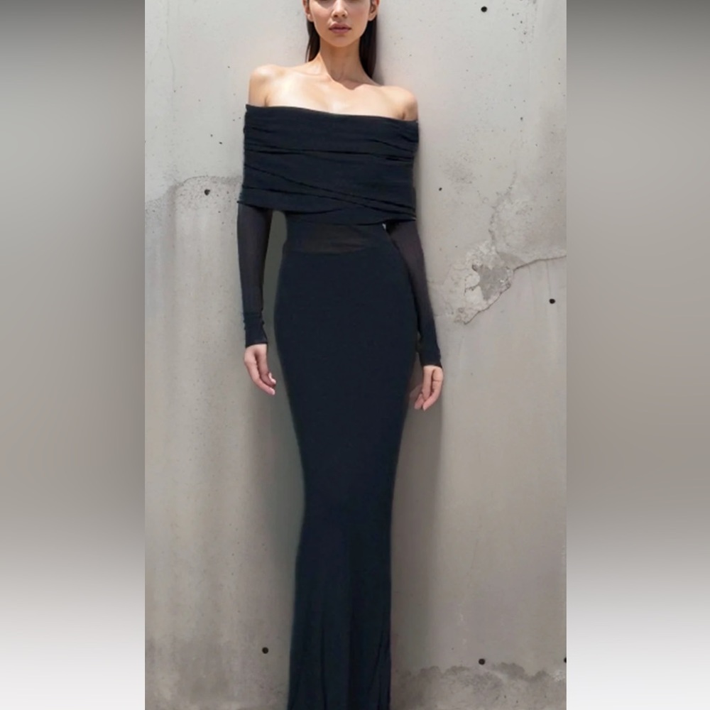 NWT commense Overfold maxi dress